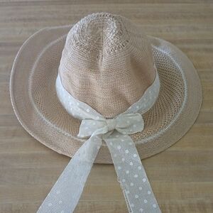 Women's Momentum Tan Cream Hat With Wrap Around Bow